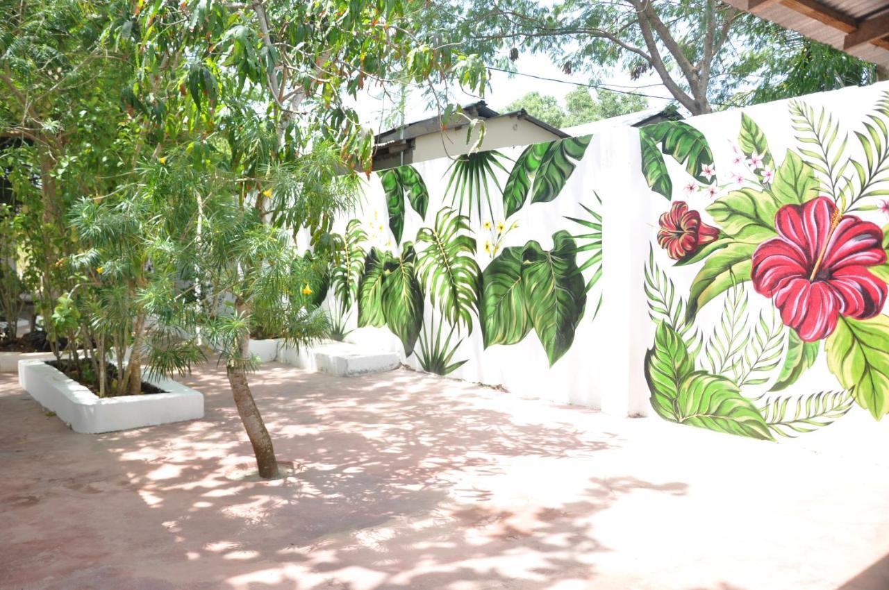 Papaya Guest House Nungwi Exterior foto